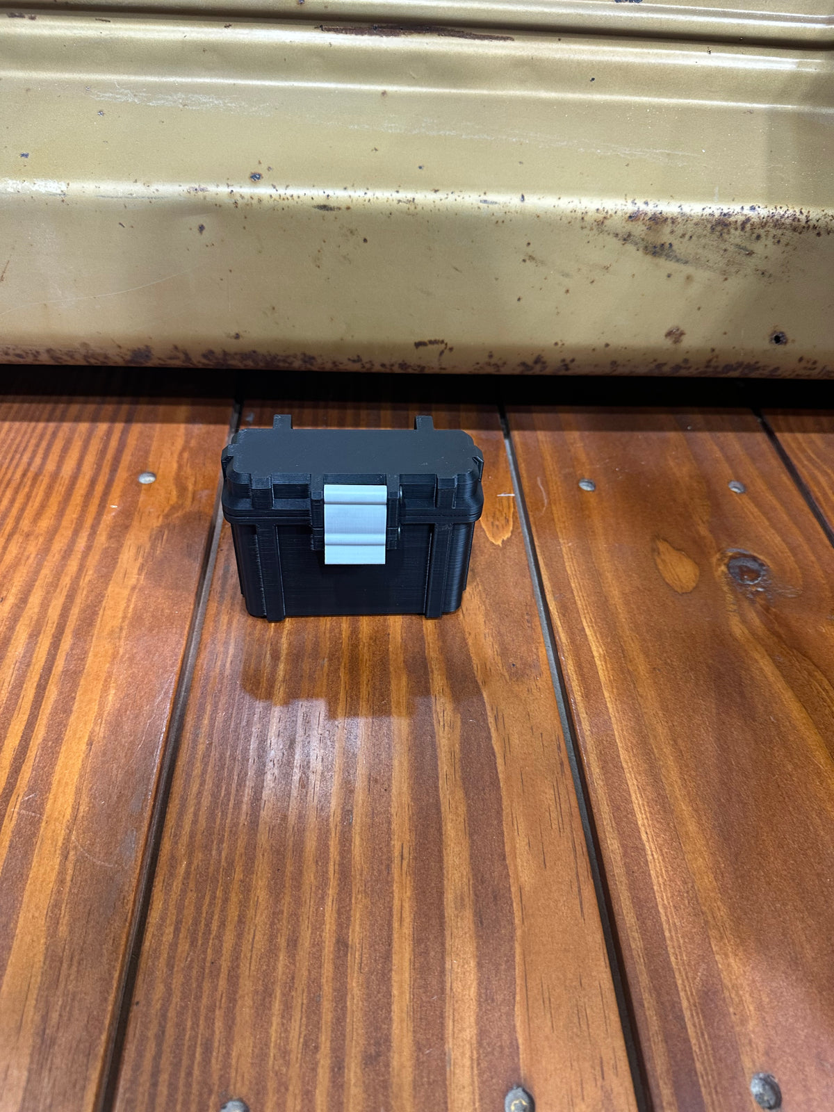 3D Printed Battery box- Universal Fit - 4 Slots