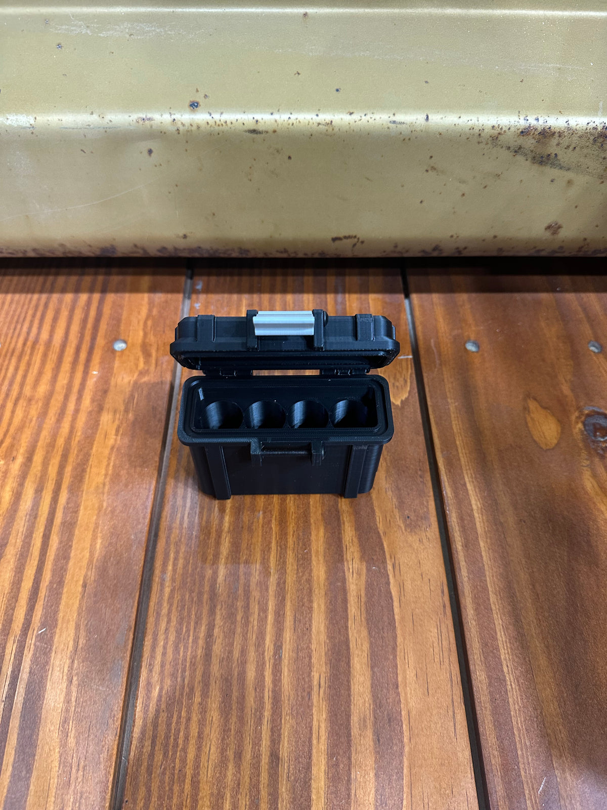 3D Printed Battery box- Universal Fit - 4 Slots