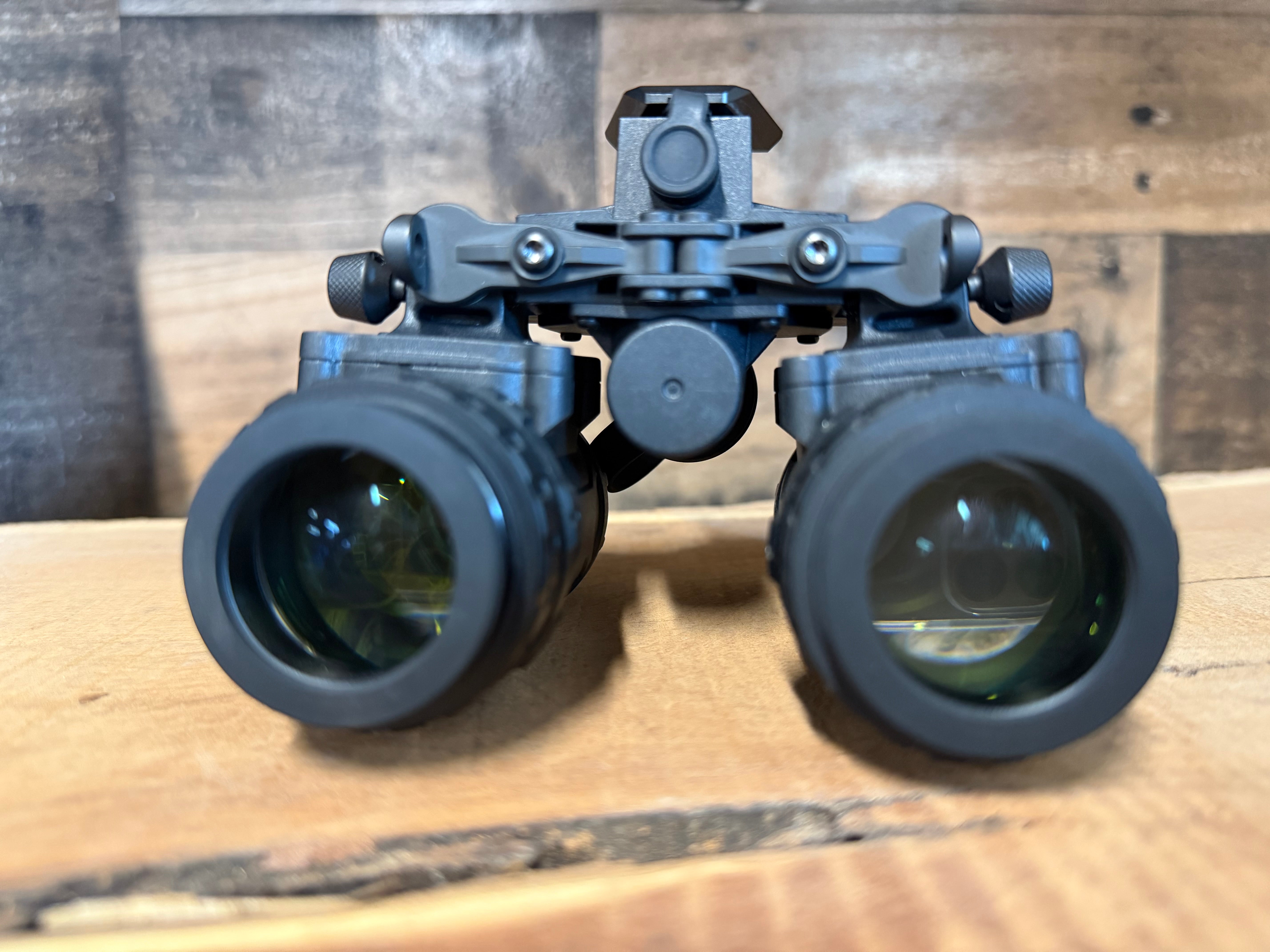 Rix Tactical RNV-31 Night Vision Binoculars - Dealer Demo