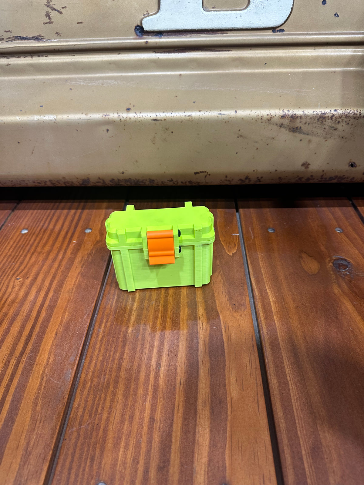 3D Printed Battery box- Universal Fit - 4 Slots
