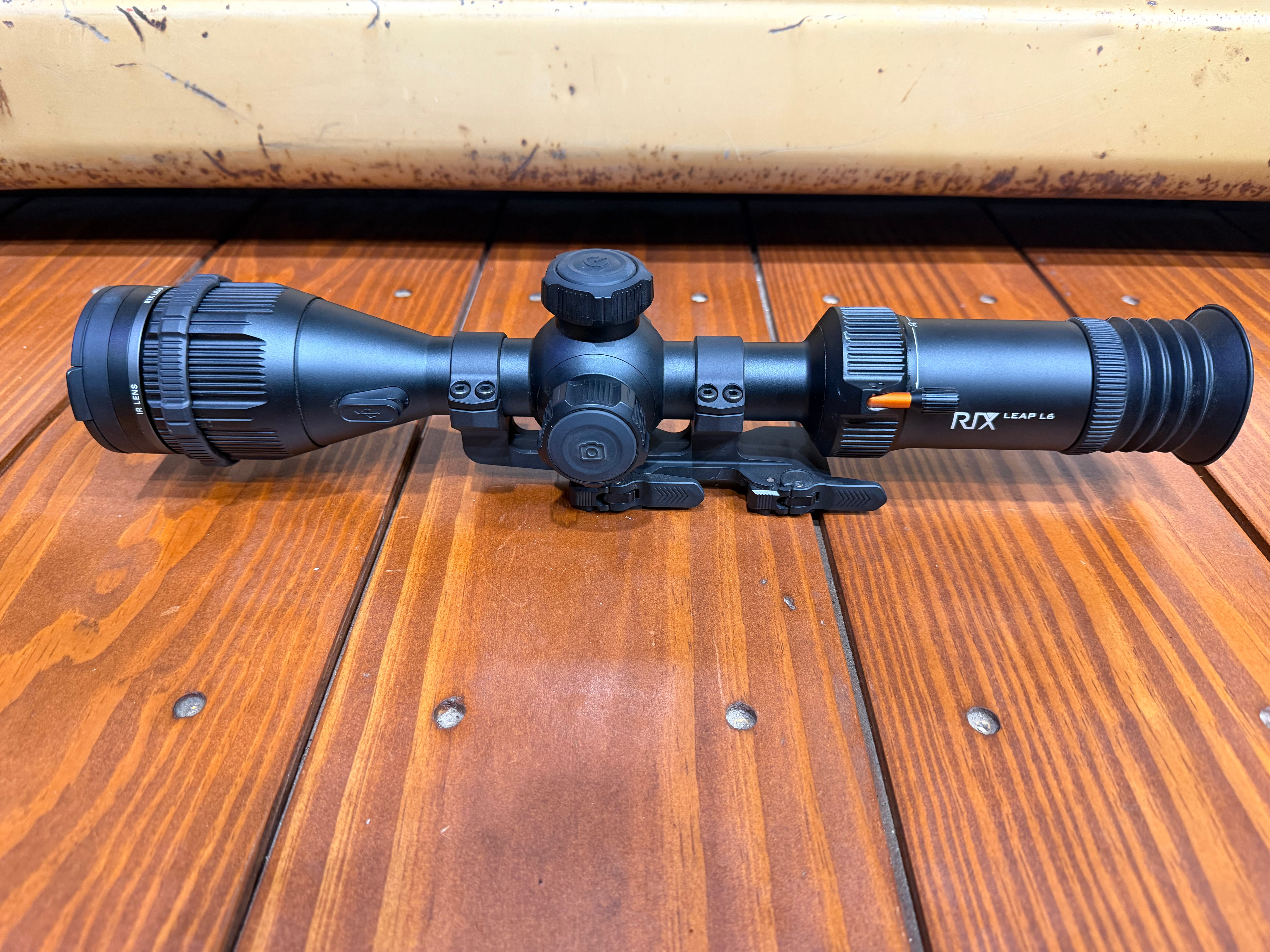 RIX Optics Leap L6 50-640- Used Unit