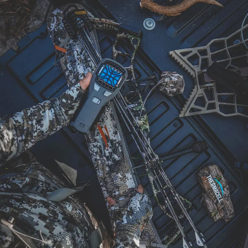 Thermacell MR300 Portable Mosquito Repeller - HUNT PACK