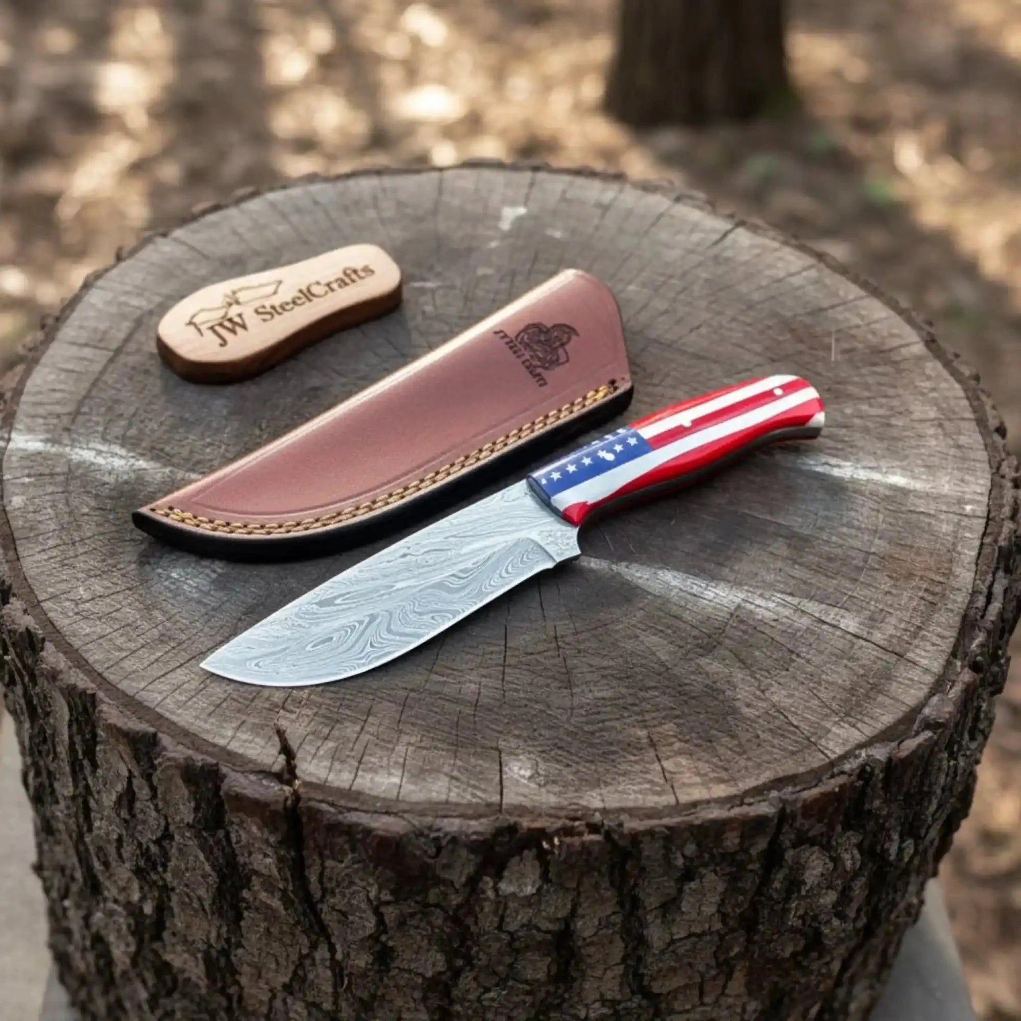 USA Handle Outdoor Knife – Handcrafted Damascus Steel Blade | Leather Sheath | JW SteelCrafts