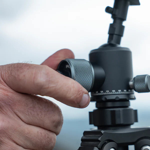 Spartan Ascent Tripod™ GEN 2 W/ Davros PRO Head