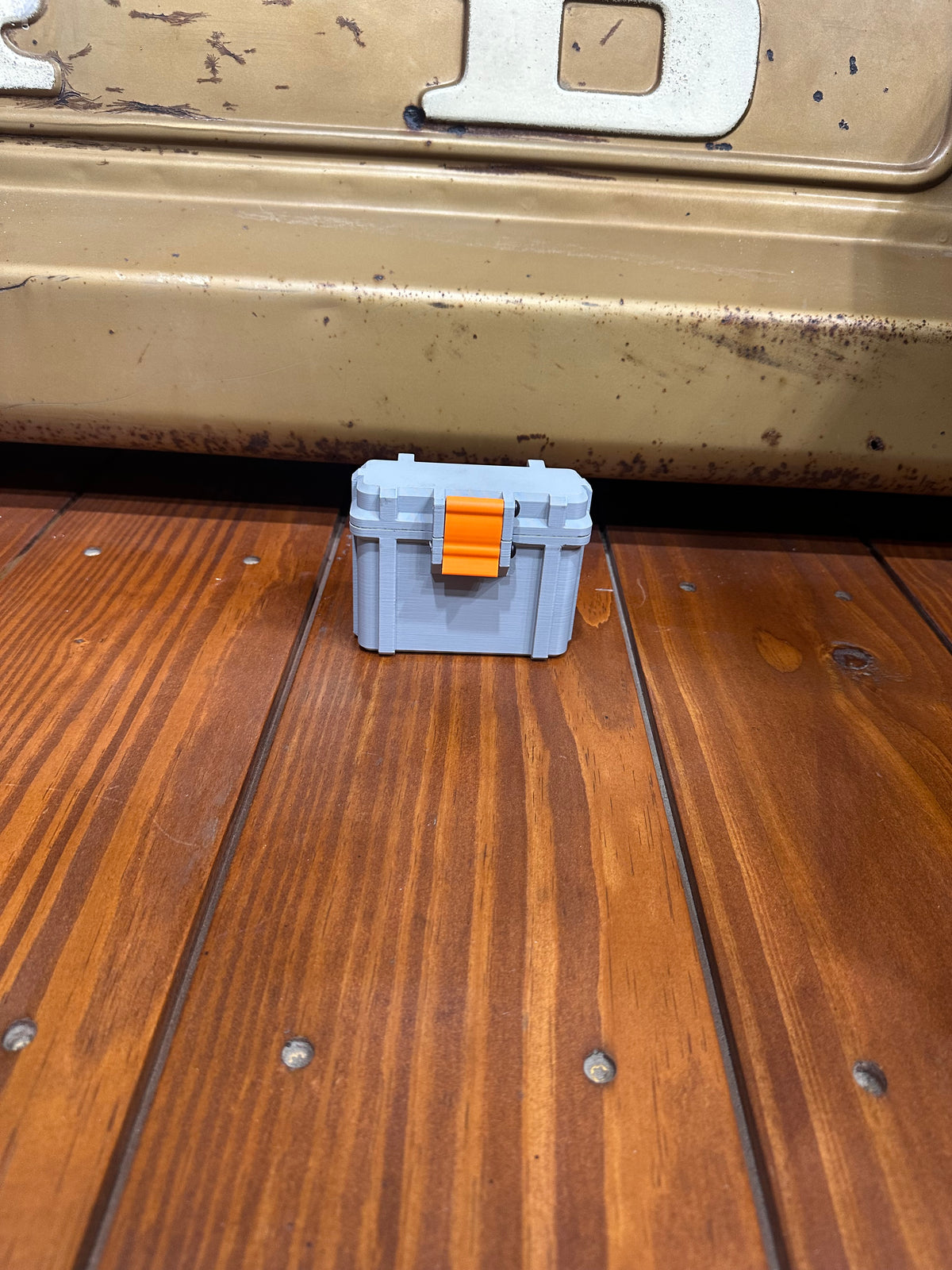 3D Printed Battery box- Universal Fit - 4 Slots