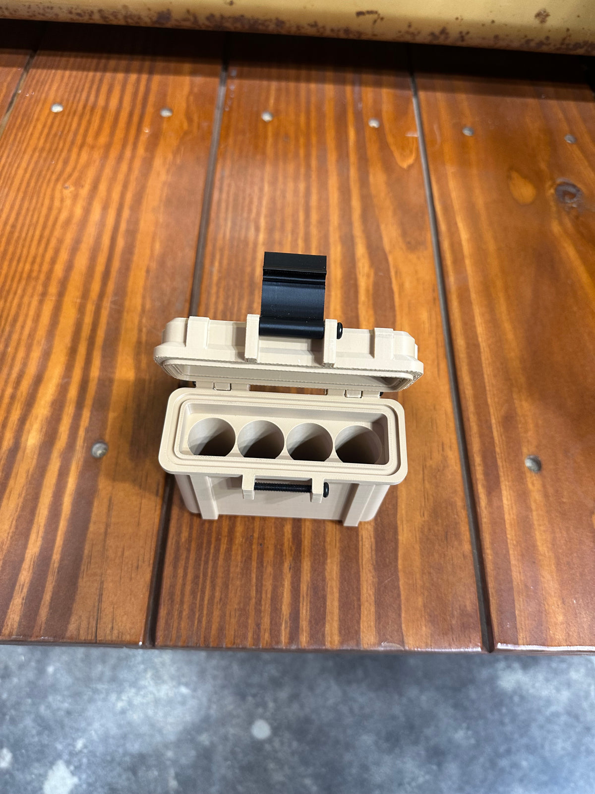 3D Printed Battery box- Universal Fit - 4 Slots