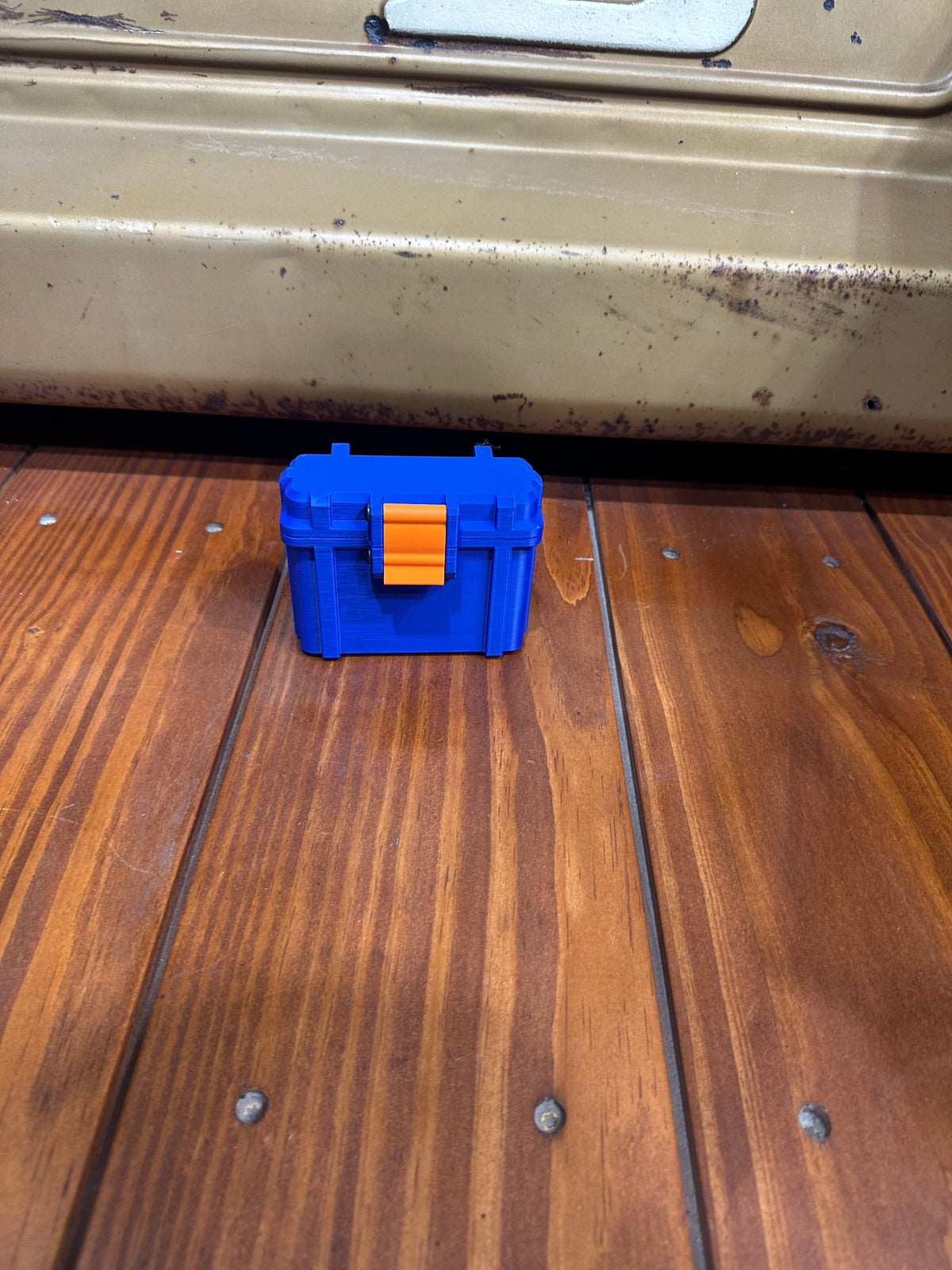 3D Printed Battery box- Universal Fit - 4 Slots