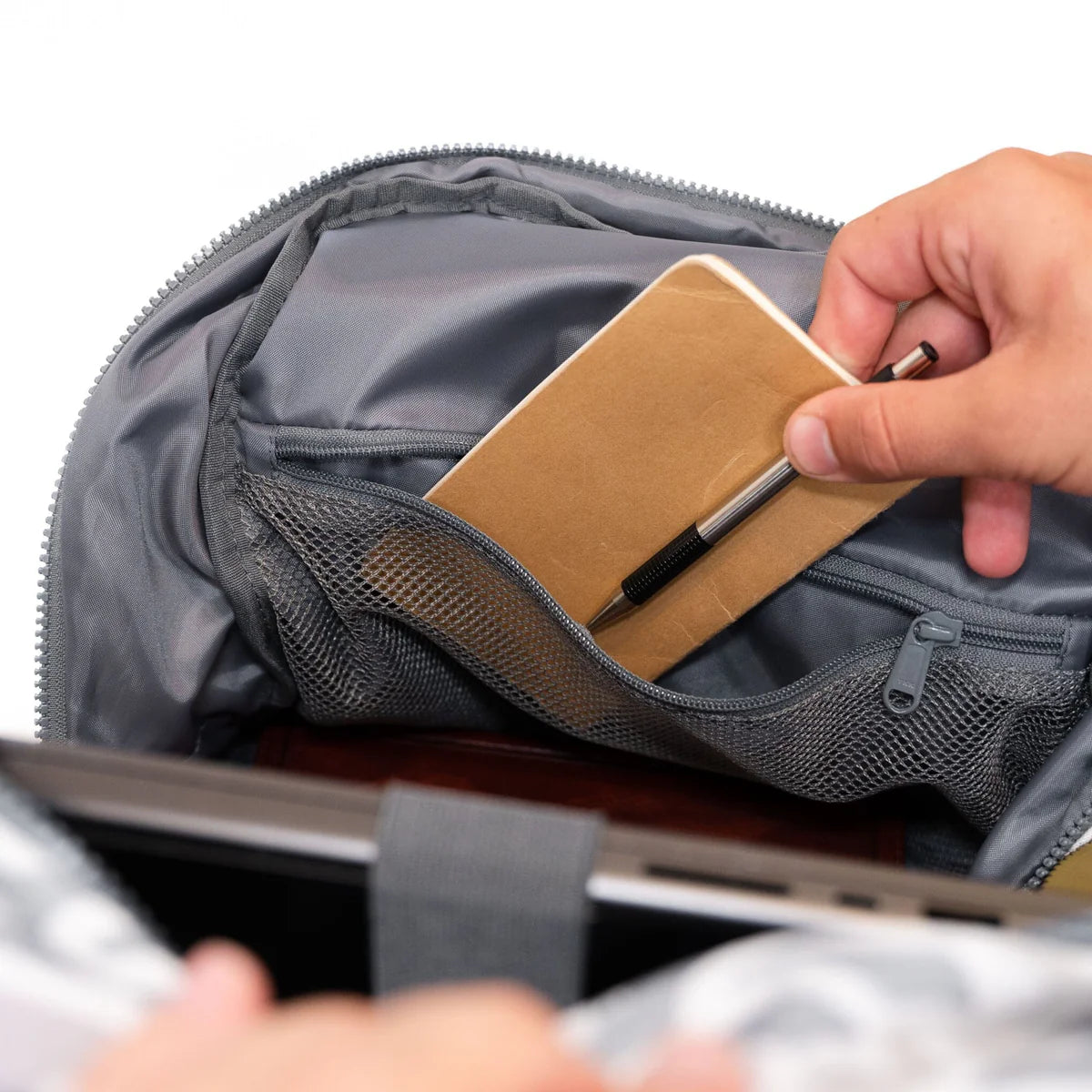 Burlebo Backpack - pick color