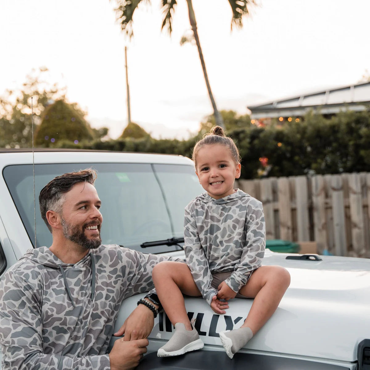 Burlebo Youth Performance Hoodie - Classic Deer Camo