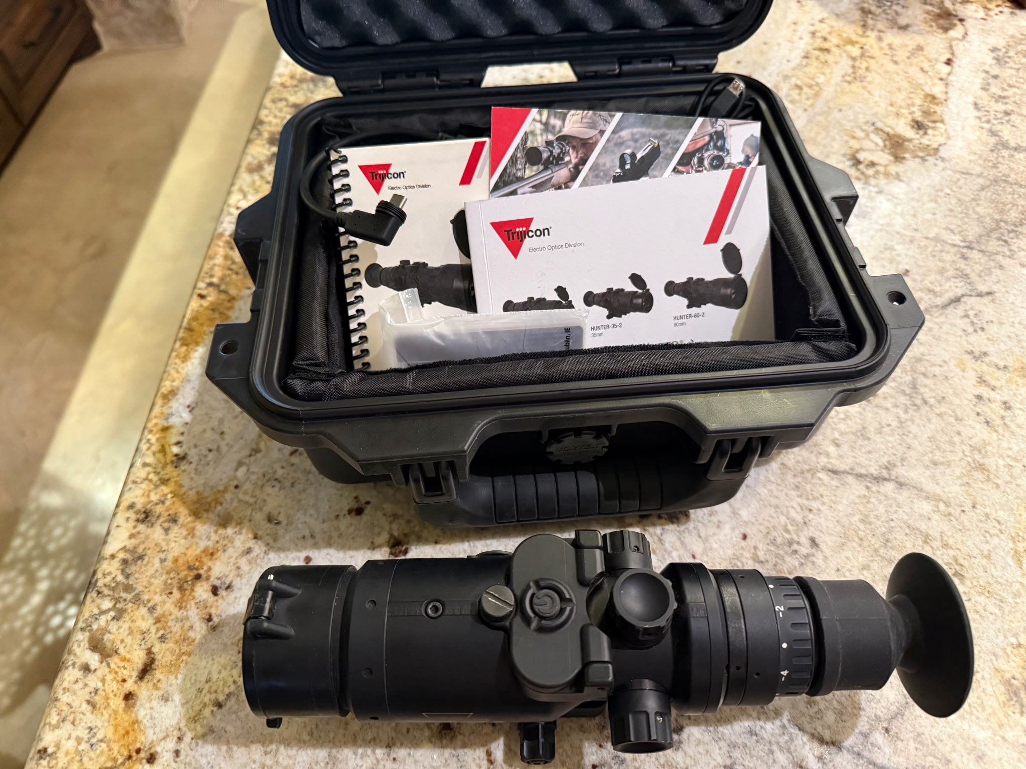 Used - Trijicon IR-Hunter 35-2 Thermal Scope