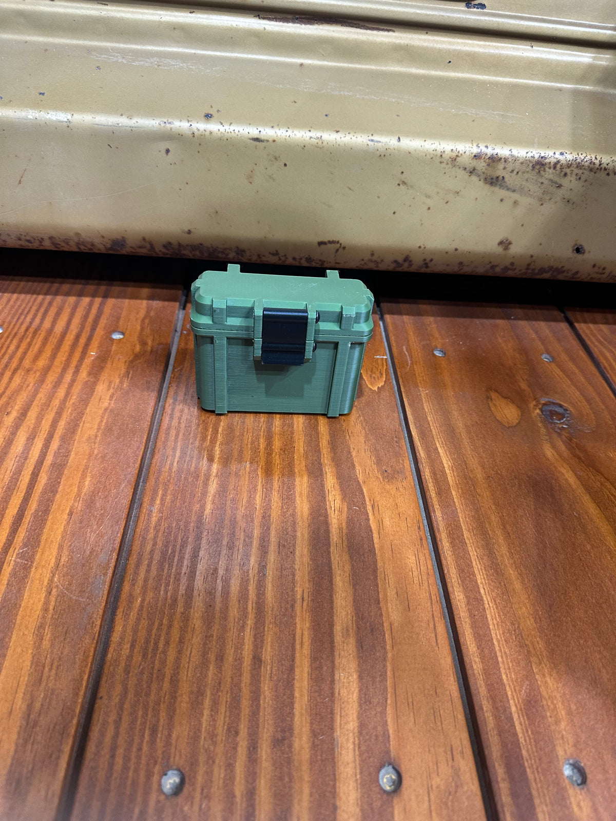 3D Printed Battery box- Universal Fit - 4 Slots