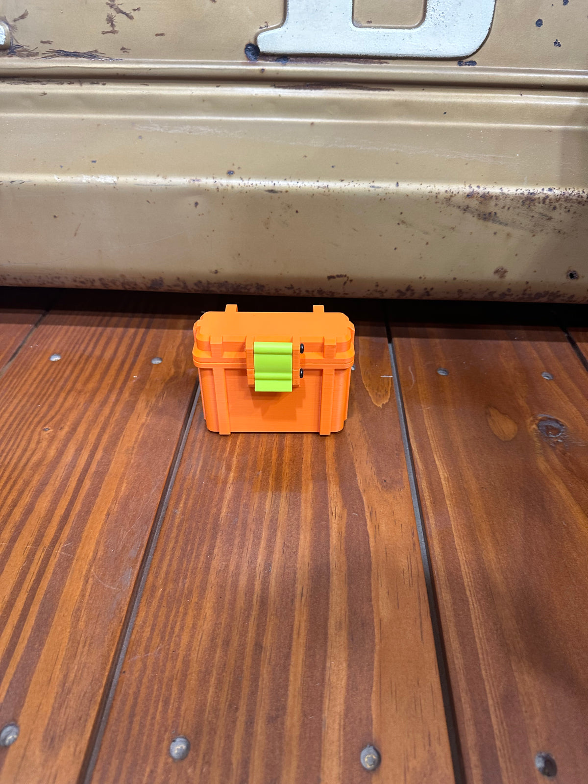 3D Printed Battery box- Universal Fit - 4 Slots