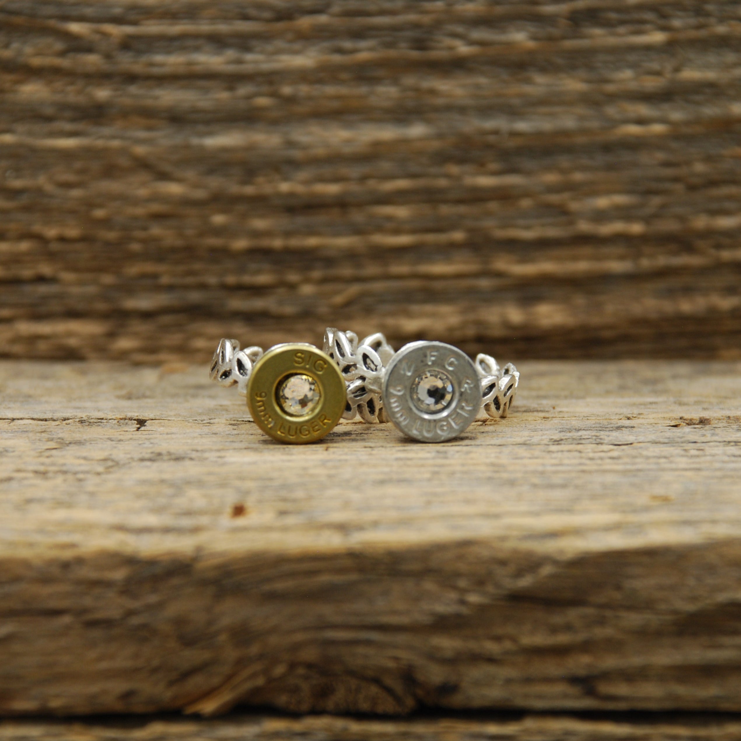 Delicate Ring - Pretty Hunter