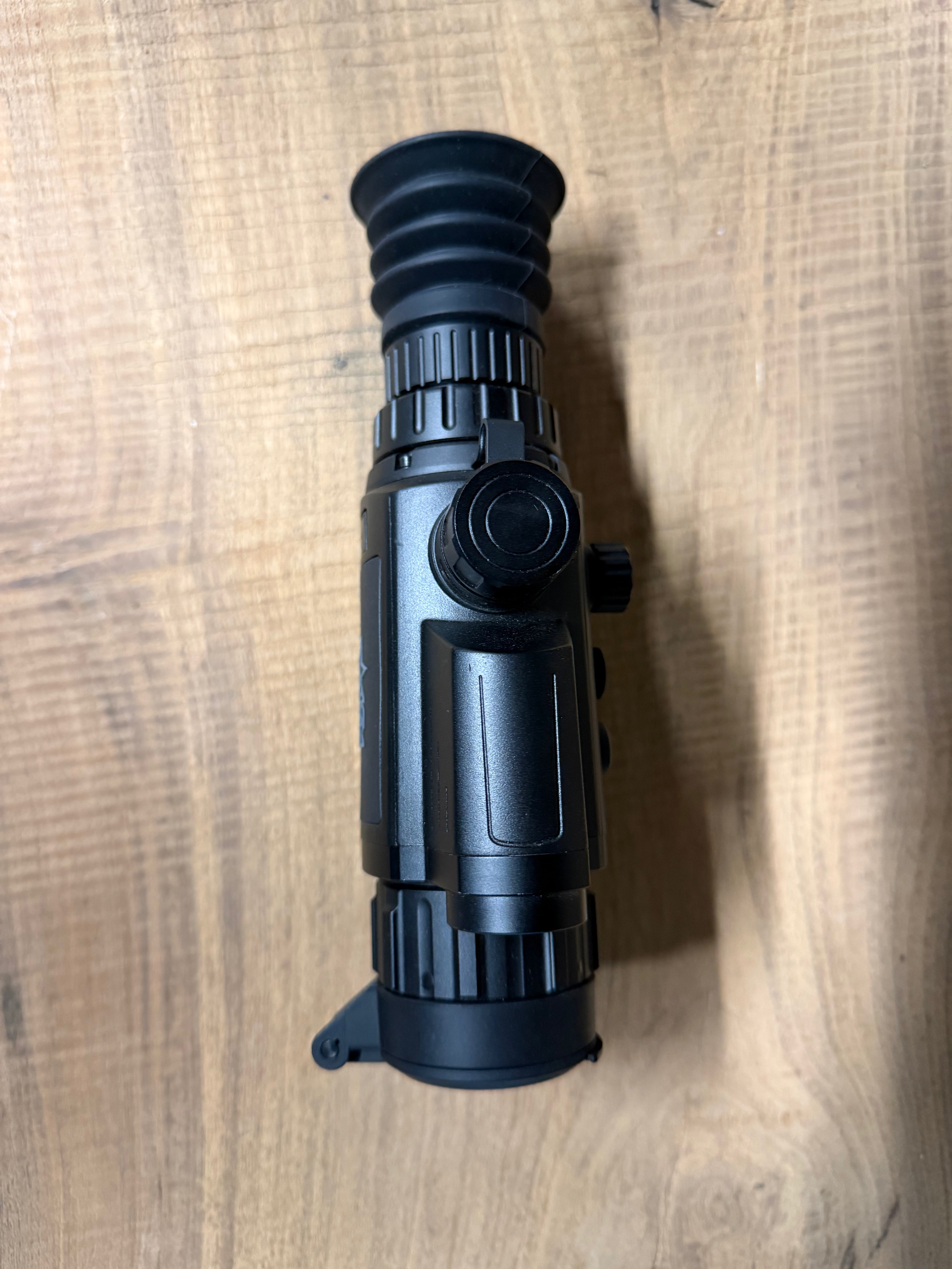 AGM Varmint V2 LRF 35-384- Store Demo Unit