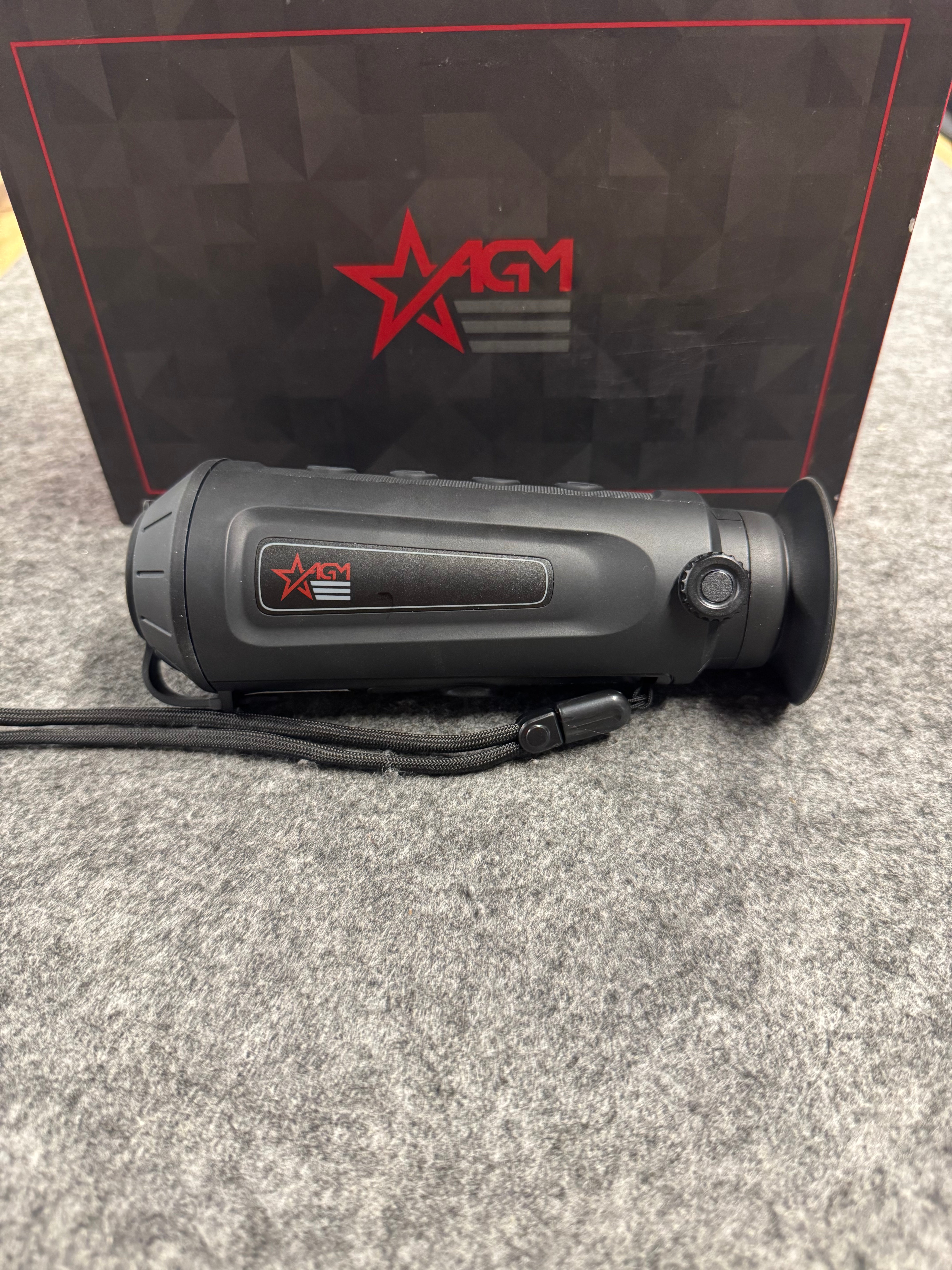 AGM TAIPAN TM10-256 Monocular- Store Demo