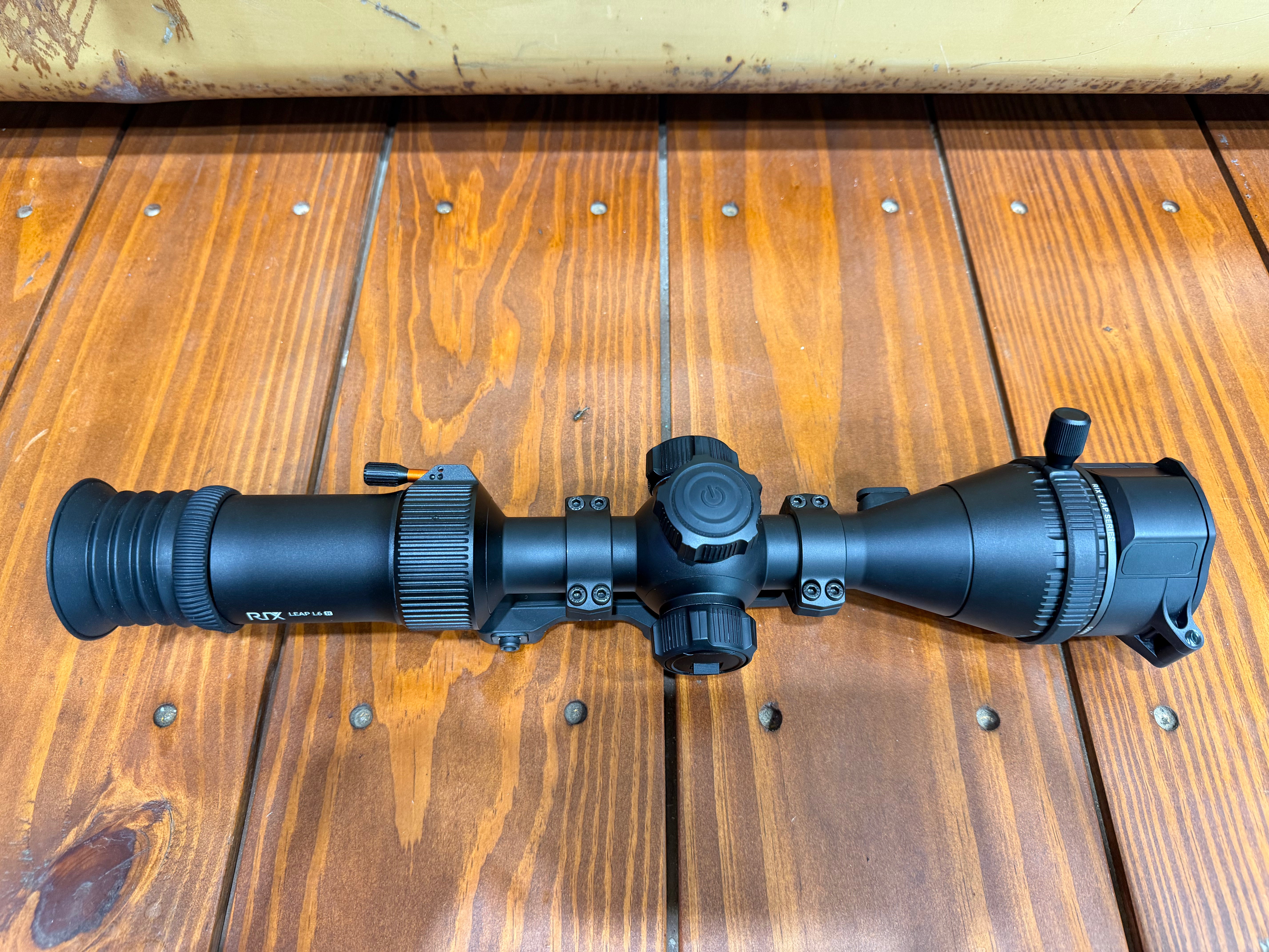 RIX Optics Leap L6R 50-640- Used Unit