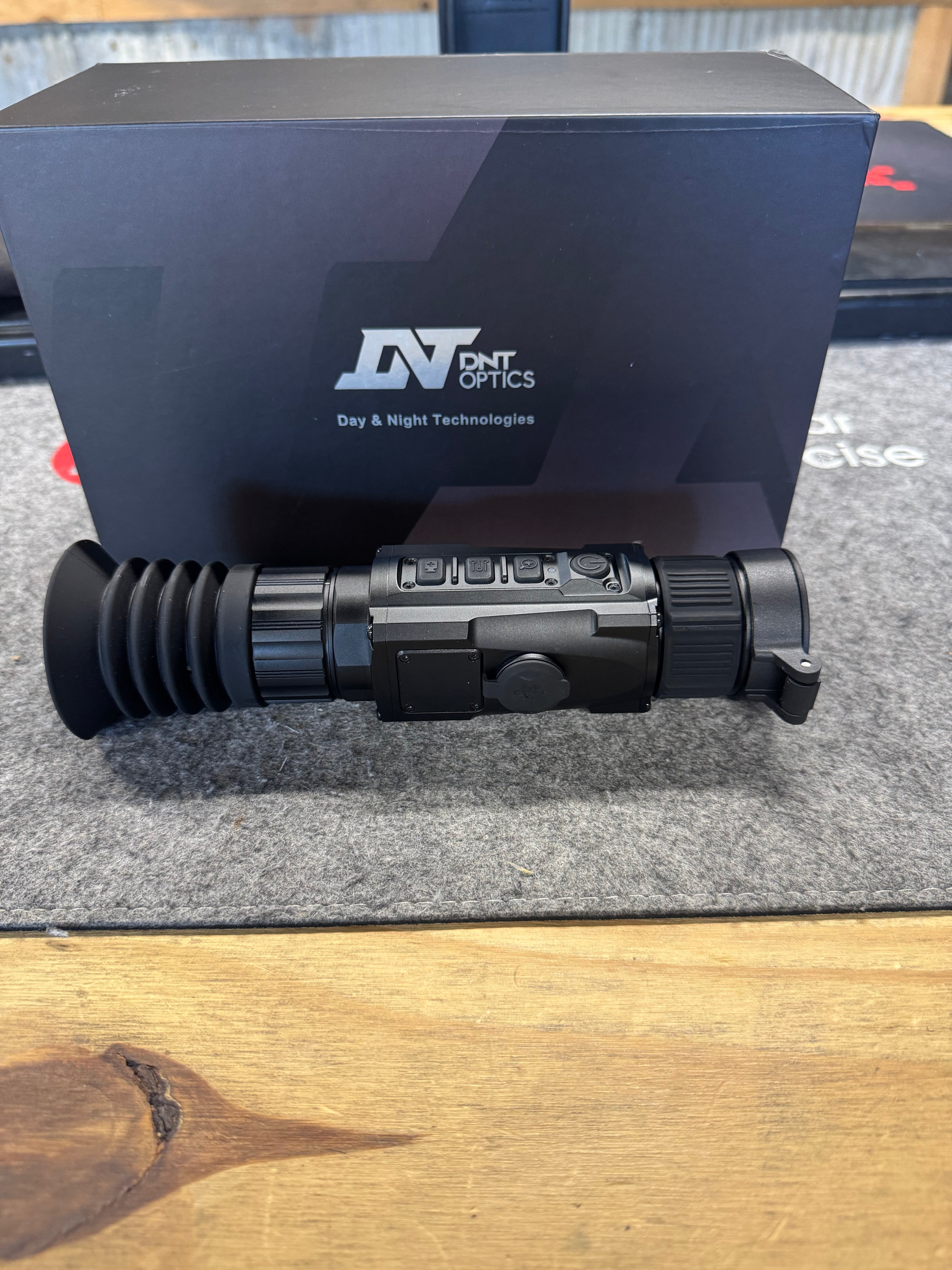 DNT HS635 Hydra 640x512 35mm Multi-Function Thermal Scope- Open Box Unit