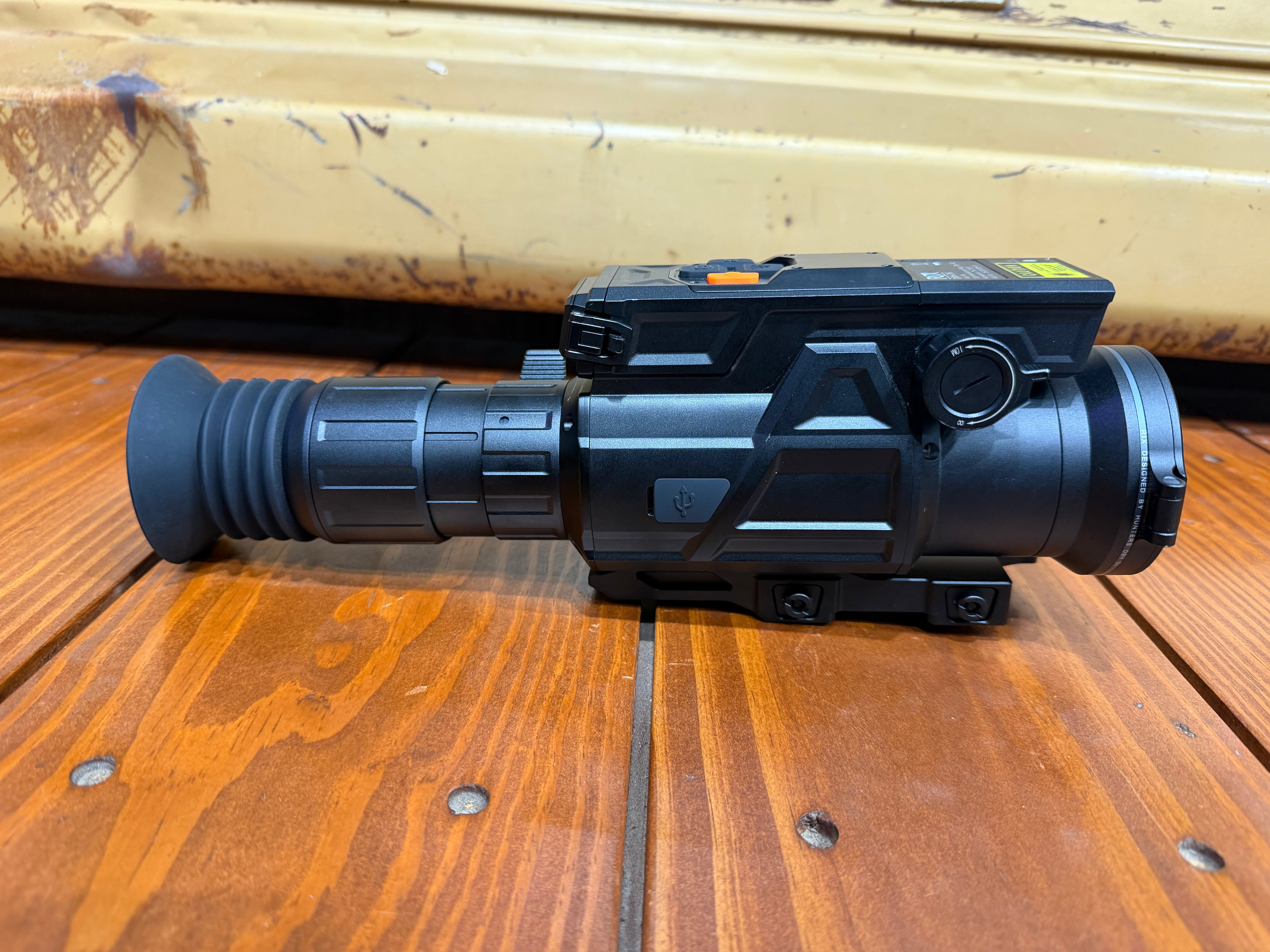 RIX Optics DBH D6 - Used Unit