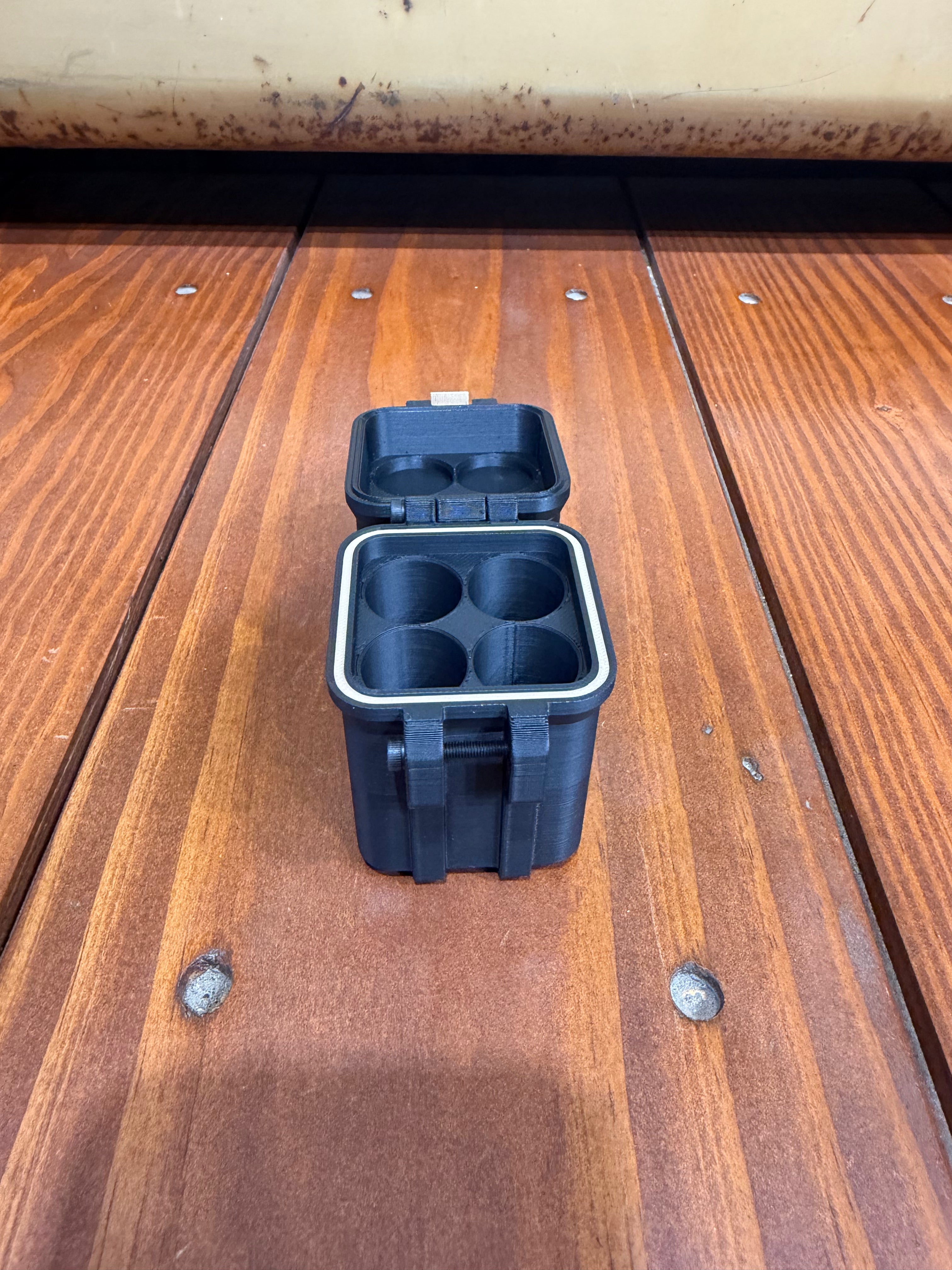 3D Printed Flat Top 18650 Battery Holder