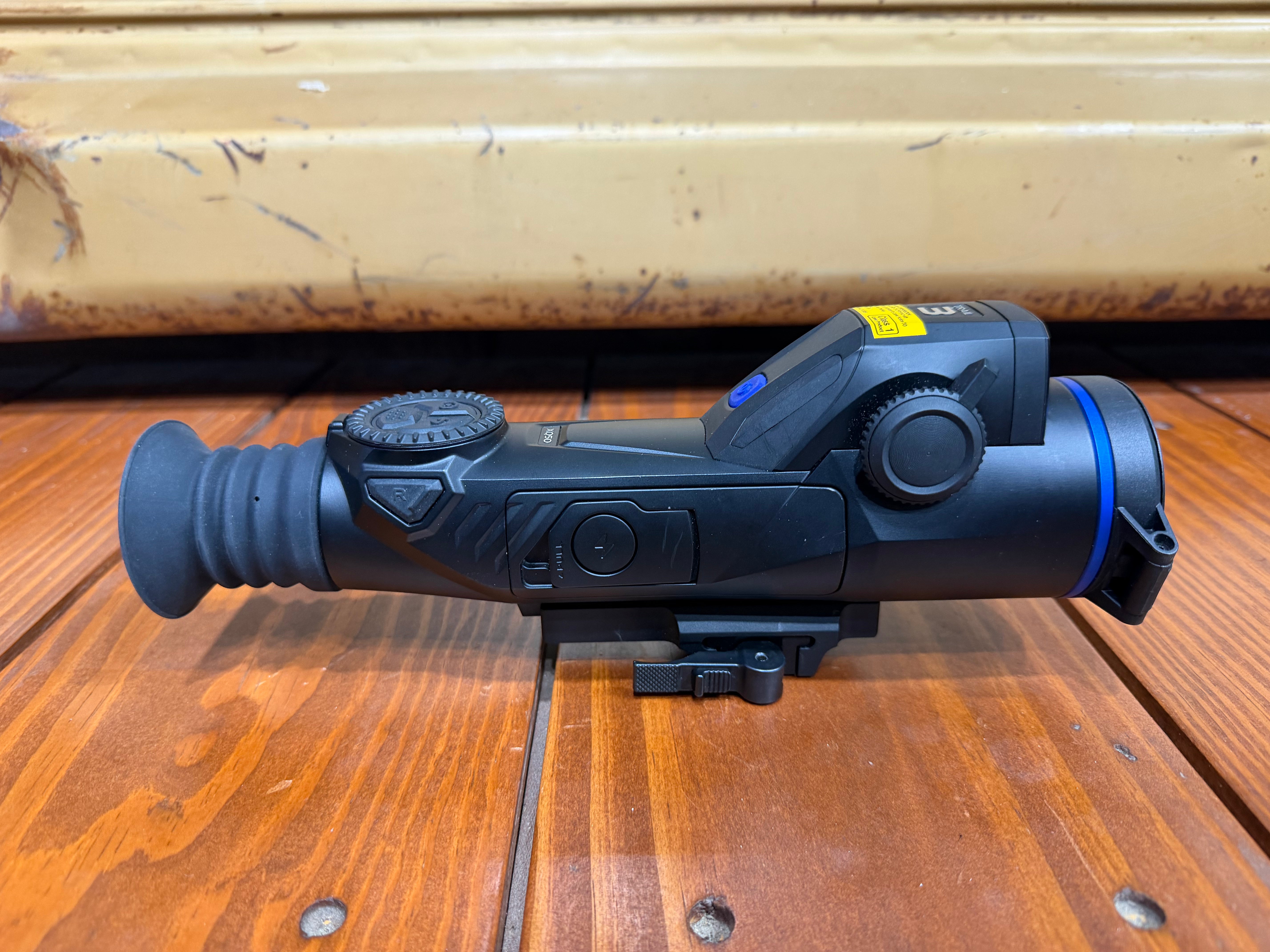 Pulsar Trail 3 LRF XQ50 W/mount - Store Demo