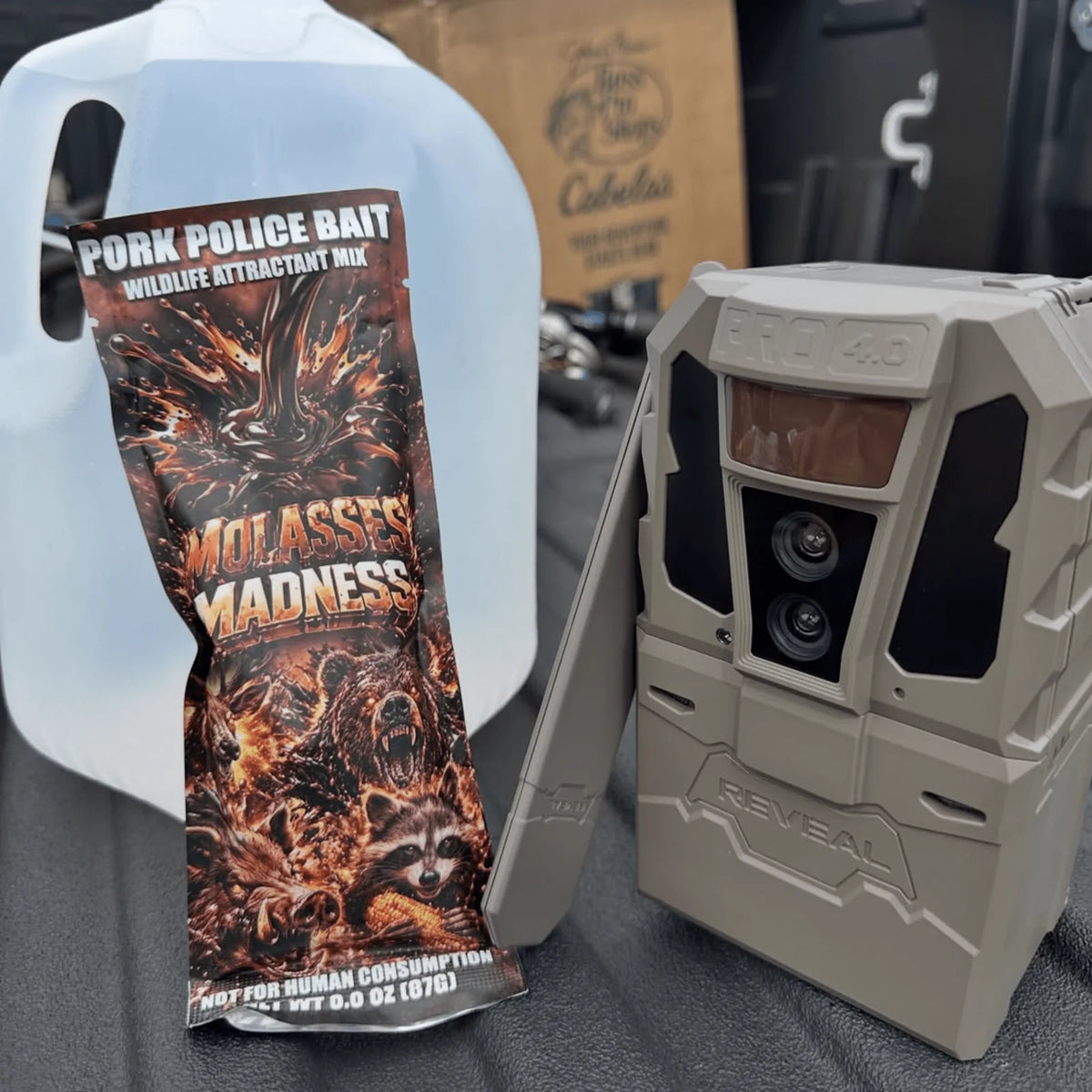 Pork Police Bait Molasses Madness Wildlife Attractant Mix - Single Packet